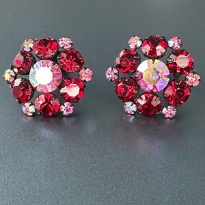 VTG Red & Pink AB Crystal Prong Set Cluster Earrings Clip On 1950’s